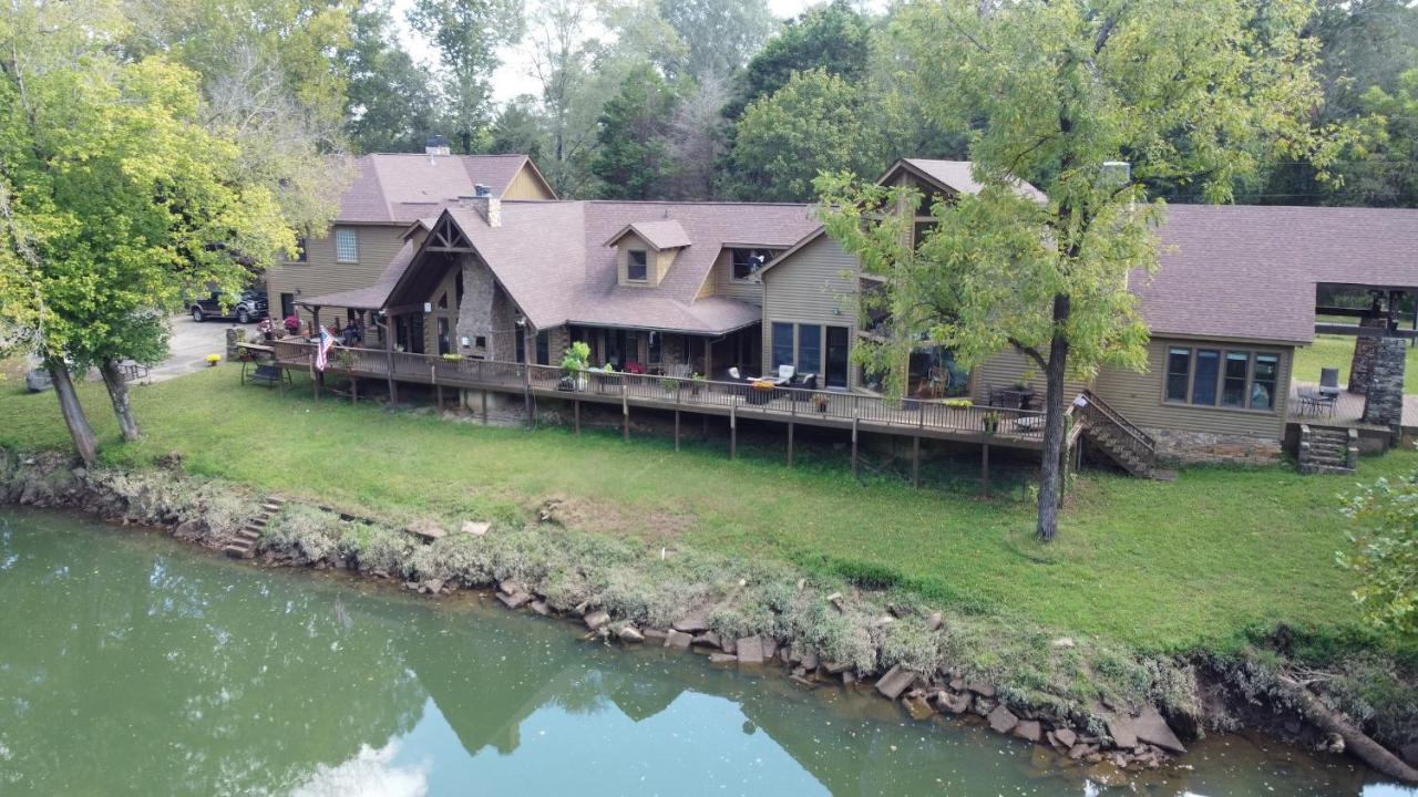 River Wellness Lodge Kingston Luaran gambar