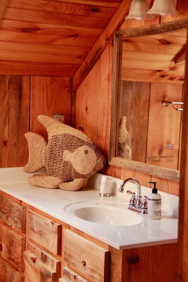 River Wellness Lodge Kingston Luaran gambar
